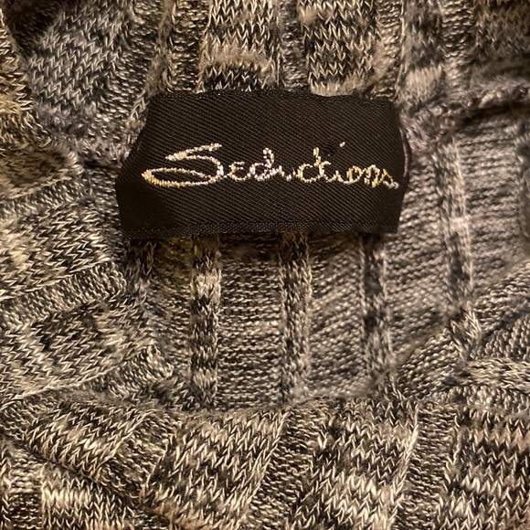 Grey cropped tank size xs - Picture 3 of 3